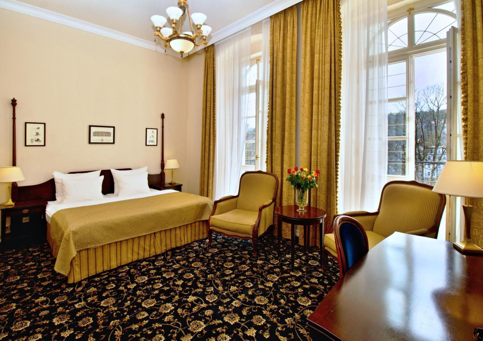 Gourmet Hotel Villa Patriot Mariánské Lázně Exteriör bild