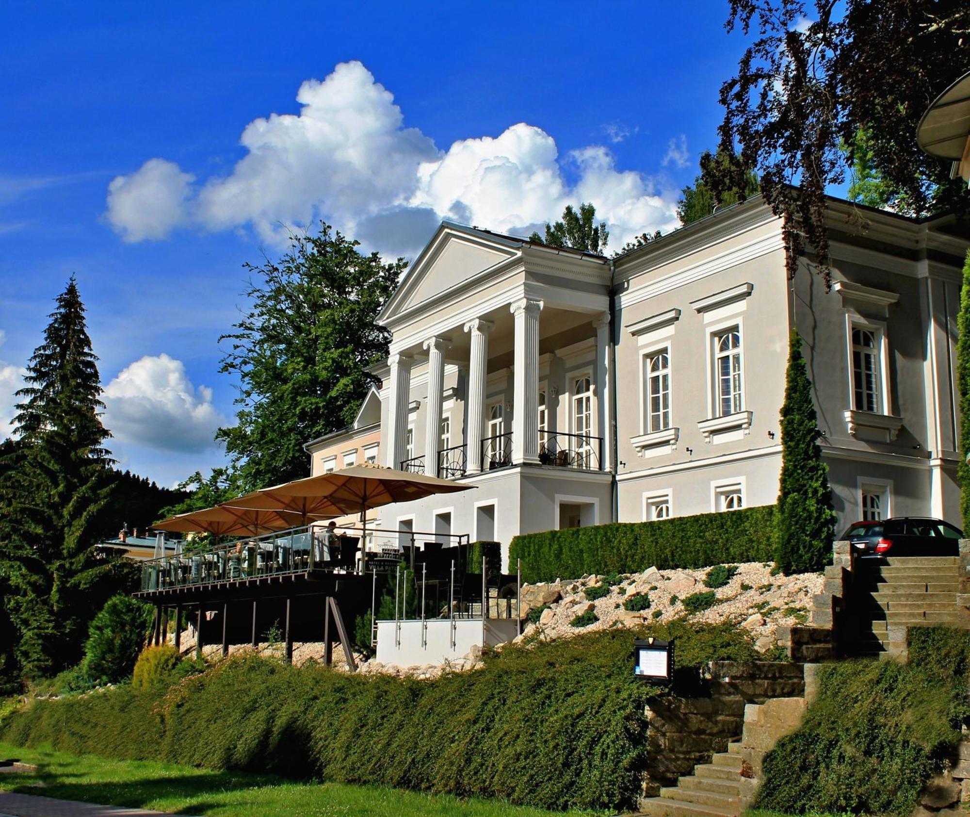 Gourmet Hotel Villa Patriot Mariánské Lázně Exteriör bild