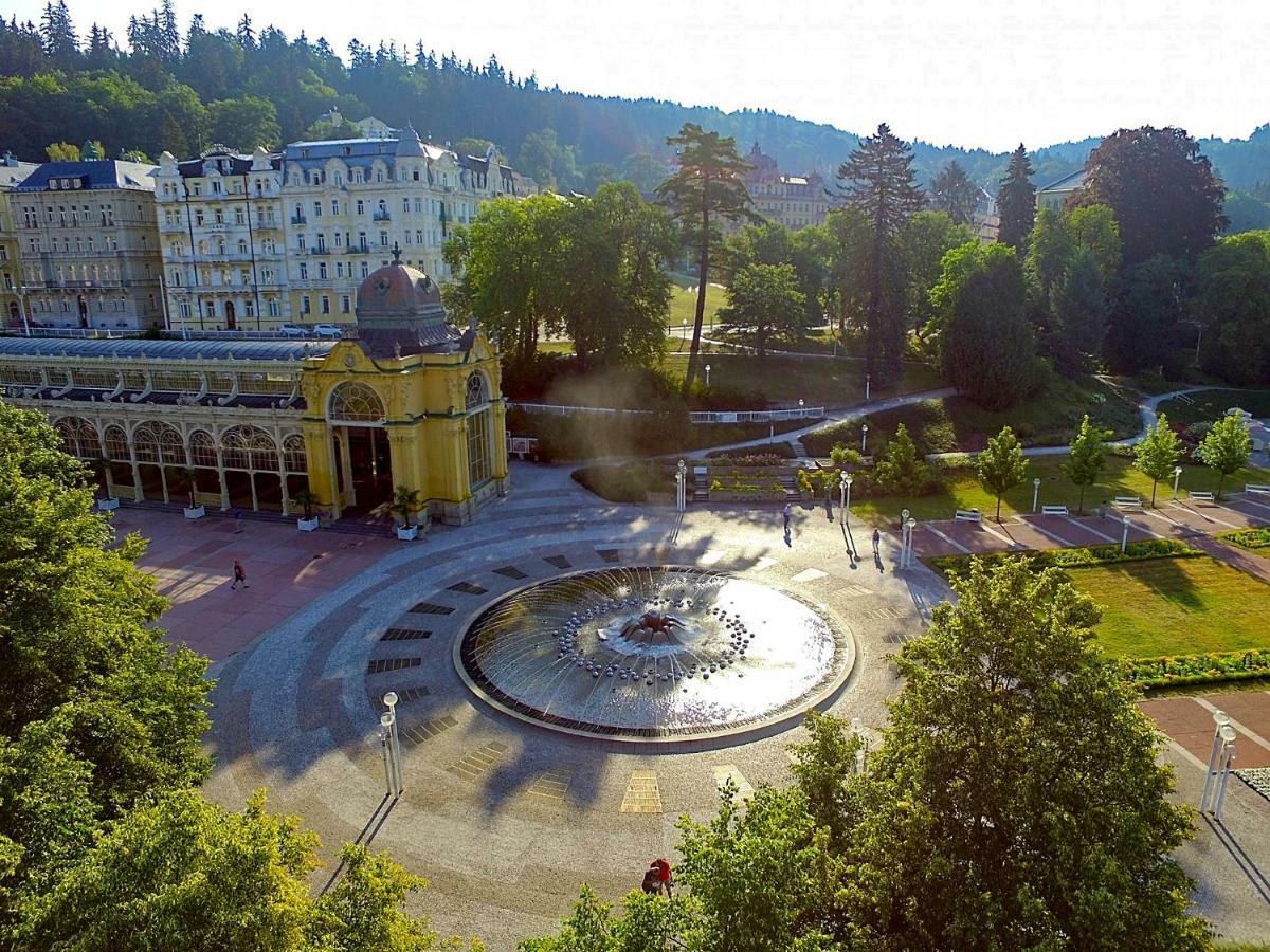 Gourmet Hotel Villa Patriot Mariánské Lázně Exteriör bild