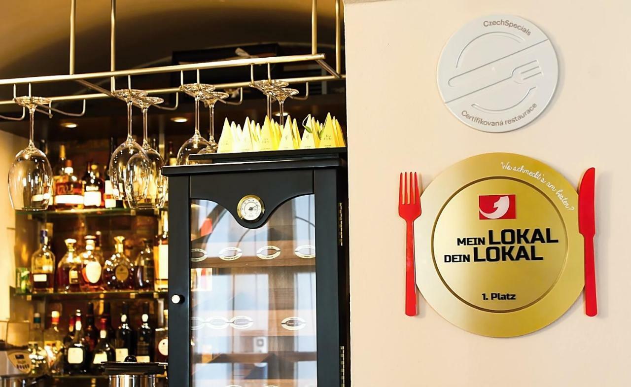Gourmet Hotel Villa Patriot Mariánské Lázně Exteriör bild